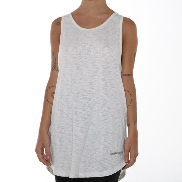 Musculosa Myrna