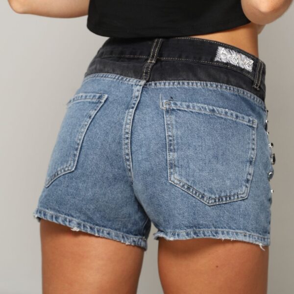 Short Loanina - Imagen 3