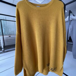 Sweater Hina